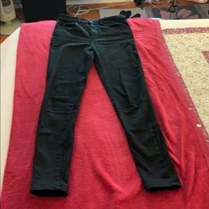 Black high waisted skinny jeans